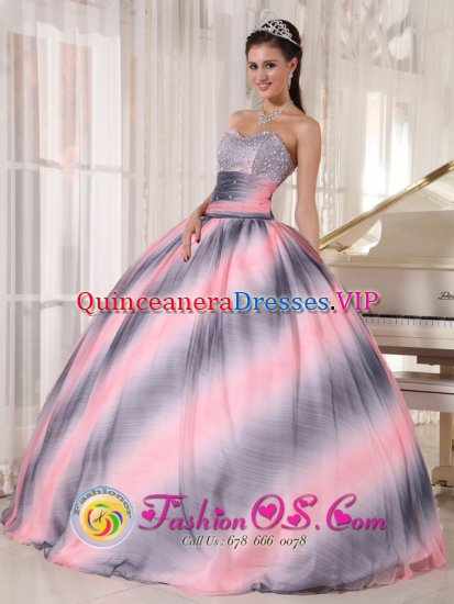 Decatur Indiana/IN Classical Ombre Color Quinceanera Dress Beading and Ruch Decorate Bodice Sweetheart Chiffon Ball Gown - Click Image to Close