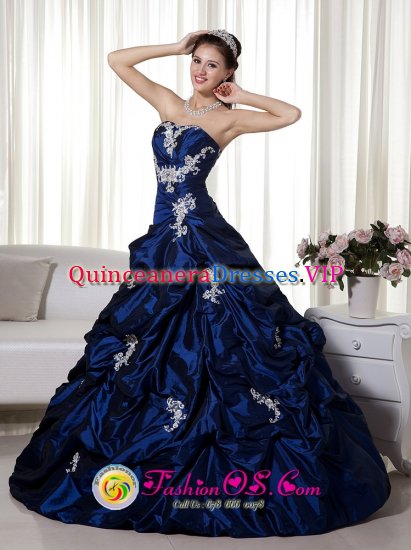 Acton Massachusetts/MA Remarkable A-line Navy Blue Quinceanera Dress With Appliques and Pick-ups Sweetheart - Click Image to Close