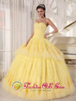 Lafayette Louisiana/LA Organza and Tulle Light Yellow Sweetheart Lace Decorate Luxurious floor length Quinceaners Dress