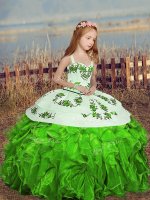 Admirable Sleeveless Embroidery and Ruffles Lace Up Little Girls Pageant Dress Wholesale