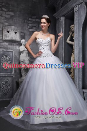 Beaded Decorate Bodice Tulle Sweet White Quinceanera Dresses In Petersburg Alaska/AK