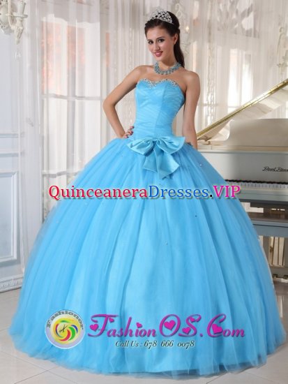 Los Hornos Argentina Aqua Blue Quinceanera Dress Sweetheart Tulle Ball Gown with Beading and Bowknot Decorate Ruched Bodice - Click Image to Close