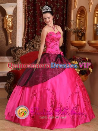 Hot Pink For Brand New Quinceanera Dress Embroidery and Sweetheart with Beading In Holt Michigan/MI