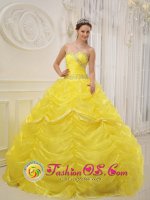 San Marino CA Gorgeous Sweetheart Ruched Bodice Beaded Decorate Waist For Quinceanera Dress With Pick-ups