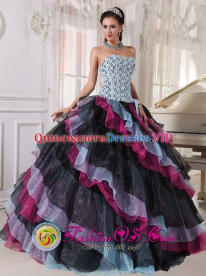 Oslo Norway Beautiful layers Multi-color Quinceanera Dress Appliques With Beading For Fall Strapless Organza Ball Gown - Click Image to Close