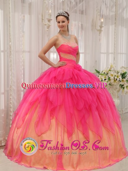 Hot Pink and Gold Riffles Sweet 16 Dress With Ruch Bodice Organza and Beaded Decorate Bust In Ashley North Dakota/ND - Click Image to Close