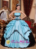 Tiffany & Co Skokie Illinois/IL Simple Baby Blue and Black Gorgeous Quinceanera Dress With Appliques Custom Made[QDZY510 d-2BIZ]