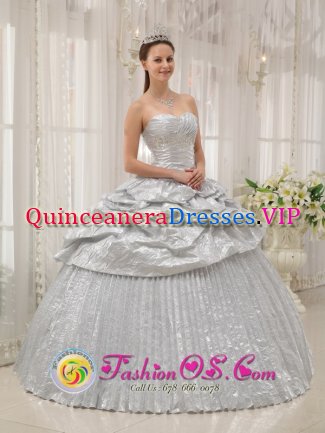 Silver For Brand New Quinceanera Dress With Appliques and Pick-ups In Columbus Nebraska/NE
