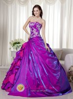 Philadelphia Mississippi/MS Fashionable Purple Strapless Taffeta Appliques Decorate Quinceanera Dress