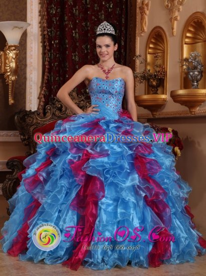 Konnevesi Finland Multi-color Beaded Decorate bodice Organza Amazing Quinceanera Dresses - Click Image to Close