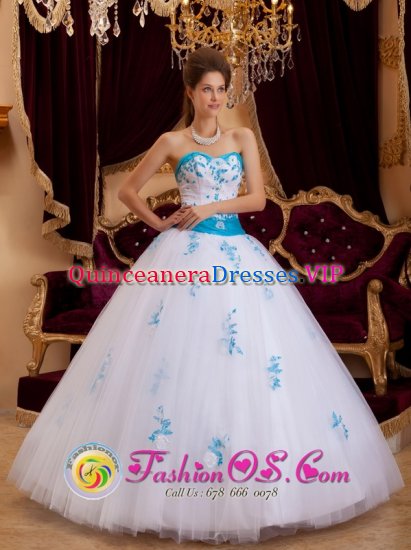 Sioux Falls South Dakota/SD A-line Sweetheart Aqua and White Quinceanera Dress With Appliques Tulle In South Carolina - Click Image to Close