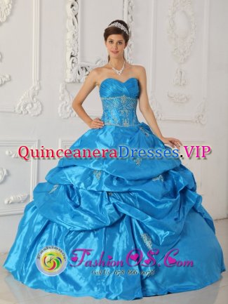 Bullhead City Arizona Wonderful Taffeta Blue Appliques Ball Gown Sweetheart Quinceanera Dress For