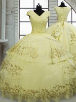 Light Yellow Cap Sleeves Beading and Embroidery Lace Up Sweet 16 Dresses