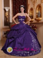 Richmond California/CA Eggplant Purple Embroidery Sweetheart Quinceanera Dresses With Ruched Bodice Taffeta