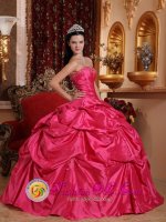 Cordoba colombia Fashionable Hot Pink Ball Gown Strapless Quinceanera Dresses With Pick ups and Ruch For Sweet 16