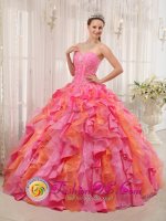 Sacama colombia Multi-color Organza Sweetheart Strapless Quinceanera Dress Clearance With Appliques and Ruffles Decorate