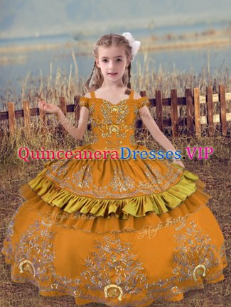 Sleeveless Floor Length Beading and Embroidery Lace Up Little Girls Pageant Dress with Brown