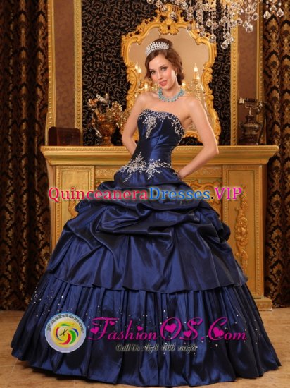 Port Angeles Washington/WA Remarkable Navy Blue Taffeta Strapless Quinceanera Dress with Appliques and Beading Decorate - Click Image to Close