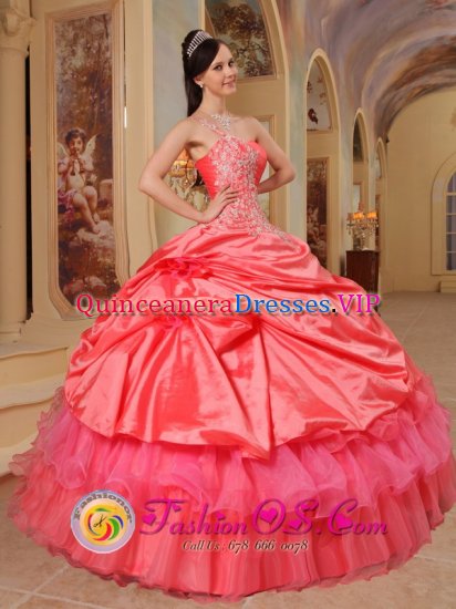 Bellaire Texas/TX One Shoulder Appliques Coral Red and Pick-ups Quinceanera Gowns For Graduation - Click Image to Close