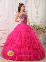 Winston-Salem Carolina/NC Gorgeous Ruffled Hot Pink Quinceanera Dress For Sweetheart Organza With Beading Ball Gown(SKU QDZY030-BBIZ)
