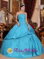 Tiffany & Co Romantic Teal Beading Strapless Taffeta and Pick-ups Quinceanera Dresses IN Amsterdam NY[QDZY656y-5BIZ]