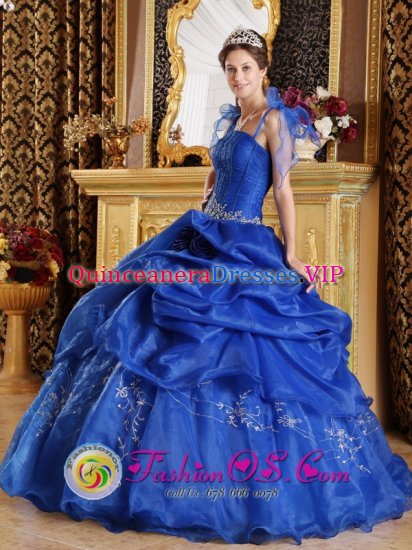 The Super Hot Spaghetti Straps Pick-ups Blue Quinceanera Dress IN West Sussex - Click Image to Close