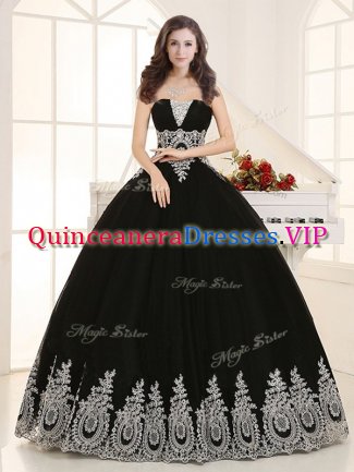 Floor Length Lace Up Vestidos de Quinceanera Black for Military Ball and Sweet 16 and Quinceanera with Beading and Appliques