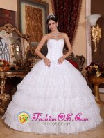 Anglet France Beaded Decorate Strapless Taffeta and Tulle With Many tiers White Quinceanera Dress
