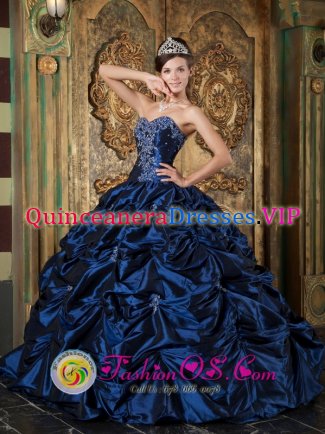 Boaz Alabama/AL Pretty Strapless Sweetheart Navy Blue Quinceanera Dress with Picks-up Taffeta Ball Gown