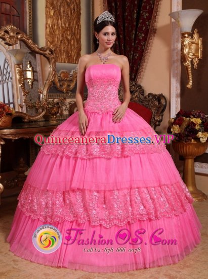 Monticello Indiana/IN Stylish Rose Pink Ruffles Layered Sweet 16 Dresses With Strapless Organza Lace Appliques - Click Image to Close