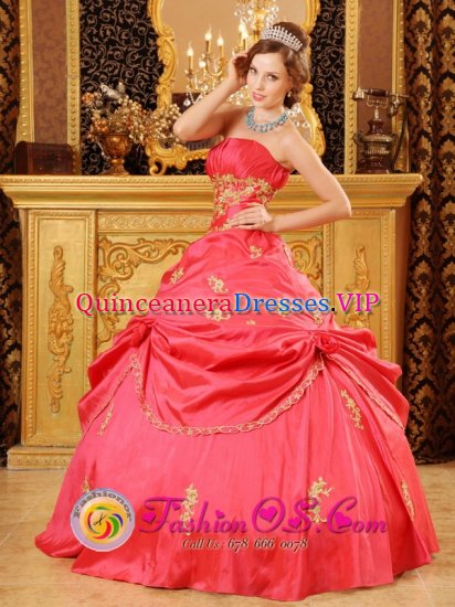 Lewes Delaware/ DE Stylish Strapless Watermelon Red Beading and Appliques Quinceanera Dress Party Style - Click Image to Close