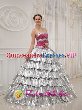 Lincoln CA Beautiful strapless Popular Princess Quinceanera Dress with Brilliant silver
