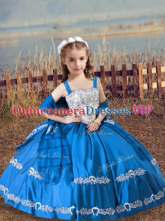 Sleeveless Beading and Embroidery Lace Up Pageant Dresses