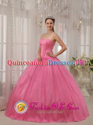 Stockton Missouri/MO Classical Pink Sweet Quinceanera Dress With Sweetheart Neckline Beaded Decorate