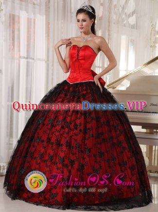 Gorgeous Red Quinceanera Dress Lace and Bowknot Decorate Bodice Sweetheart Tulle and Taffeta Ball Gown in Ocean Isle Beach Carolina/NC