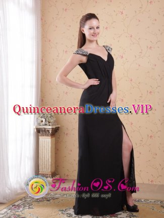 Kahului Hawaii/HI Black Column V-neck and Open Back Brush Train Chiffon Beading and Ruch Quinceanera Dama Dress