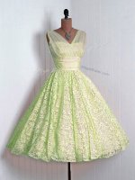 Yellow Green V-neck Lace Up Lace Quinceanera Court of Honor Dress Sleeveless