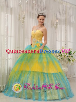 Morehead Kentucky/KY Beading and Ruch Brand New Yellow and Blue Quinceanera Dress For Winter Strapless Tulle Popular Ball Gown