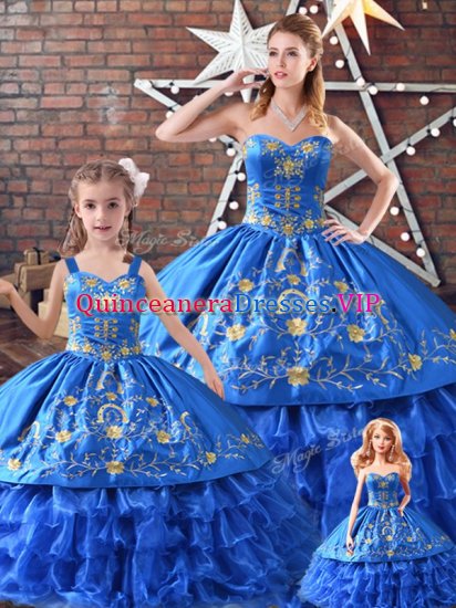 Traditional Sleeveless Embroidery Lace Up Quince Ball Gowns - Click Image to Close