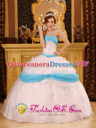 Williston Vermont/VT Perfect Satin and Organza Baby Blue Quinceanera Dress With Pick-ups and Appliques