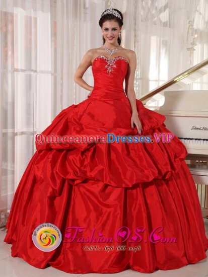 Hixson Tennessee/TN Red Sweetheart Ball Gown For Floor length lace up bodice Quinceaners Dress With Pick-ups and Beading - Click Image to Close