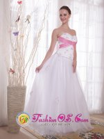Kapaa Hawaii/HI White A-Line / Princess Sweetheart Floor-length Tulle and Taffeta Quinceanera Dama Dress with Beading and Rhinestones
