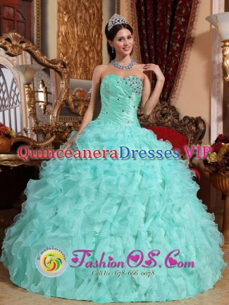 Encino California/CA Apple Green Sweetheart Organza Beaded and Ruffles Clearance Quinceanera Dress