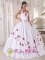 Benfleet Essex Fashionable Taffeta Embroidery White Sweet Fifteen Dress Halter Top floor length Ball Gown