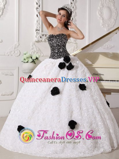 Bremen Germany Sequins and Hand Made Flowers Decorate Bodice Remarkable White and Black Quinceanera Dress Strapless Special Fabric Gorgeous Ball Gown - Click Image to Close