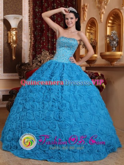 Gorgeous Blue Greater Santo Domingo Dominican Republic Sweet Quinceanera Dress Fabric With Rolling Flowers Ball Gown Strapless Beading Ball Gown - Click Image to Close