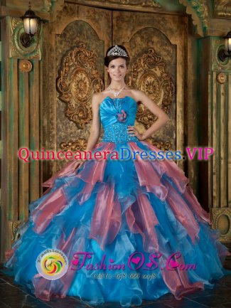Sevilla Spain Remarkable Sky Blue and Watermelon Red Lace Up Beading and Ruffles Decorate Bodice For Quinceanera Dress Strapless Organza Ball Gown