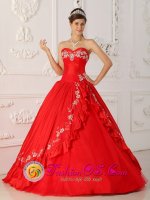Llanelli Dyfed Exquisite Red Sweet 16 Dress Sweetheart With Embroidery and Beading A-Line / Princess