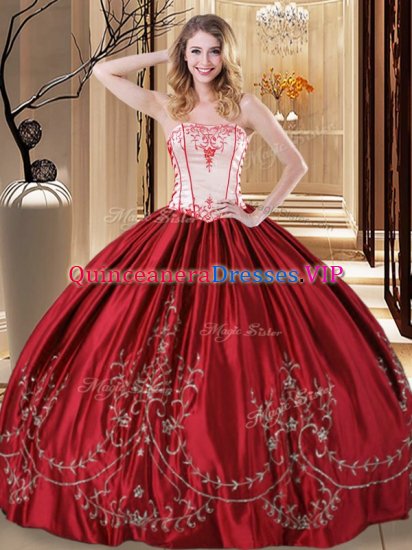 Graceful Wine Red Taffeta Lace Up Strapless Sleeveless Floor Length Quinceanera Dress Embroidery - Click Image to Close