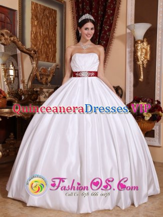 Bridgeport TX White New Beaded Ribbon Elegant Quinceanera Dress